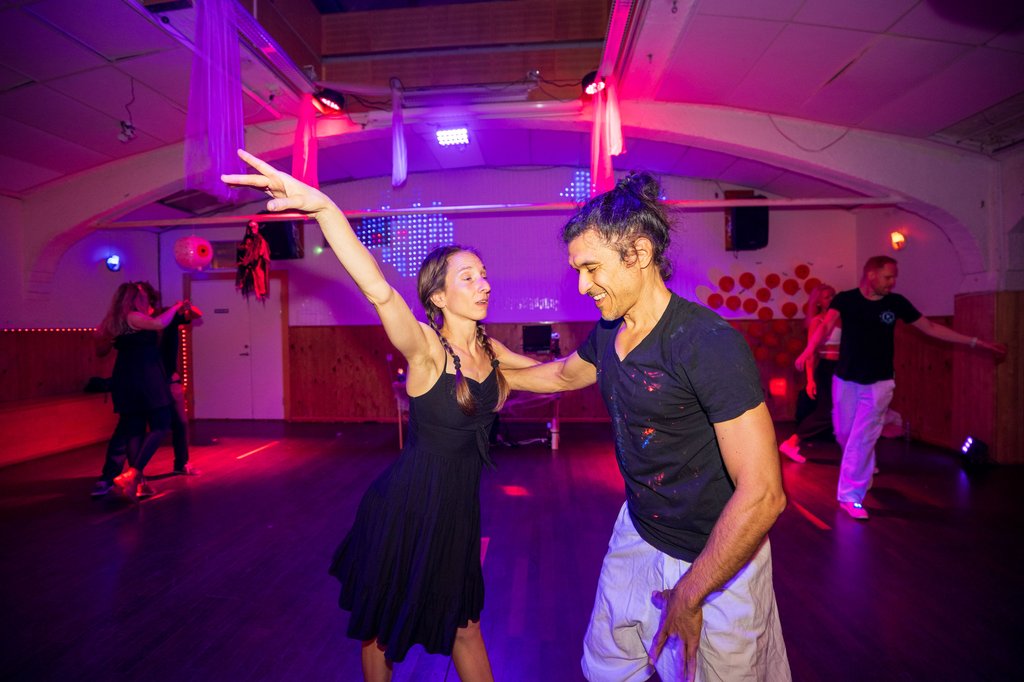 Zouk dance performance